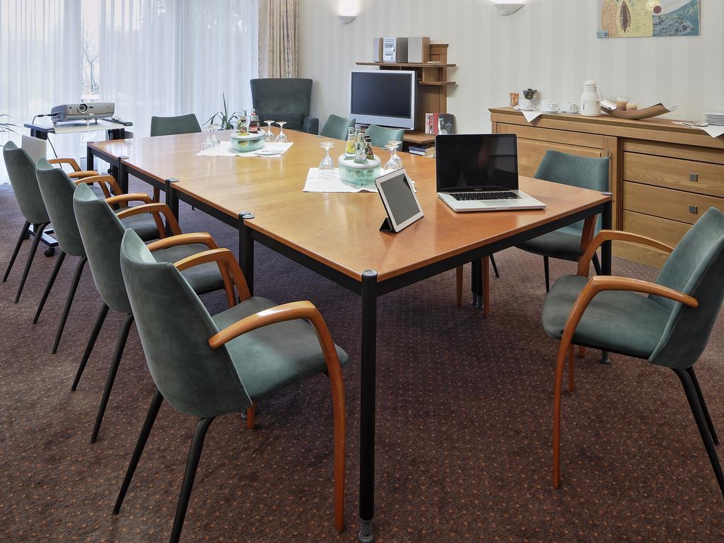 Hotel Moritz An Der Elbe Zeithain Екстер'єр фото