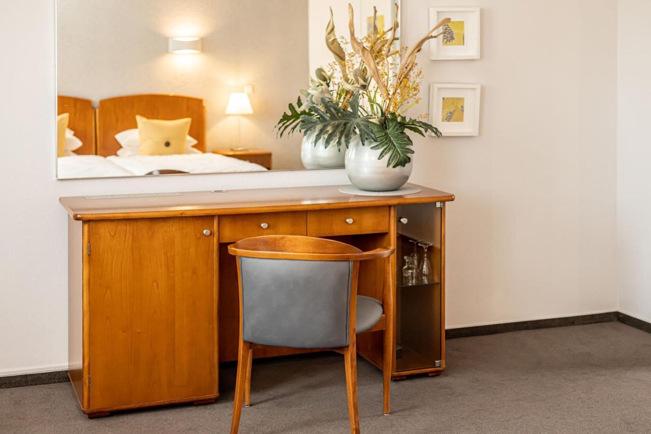 Hotel Moritz An Der Elbe Zeithain Екстер'єр фото